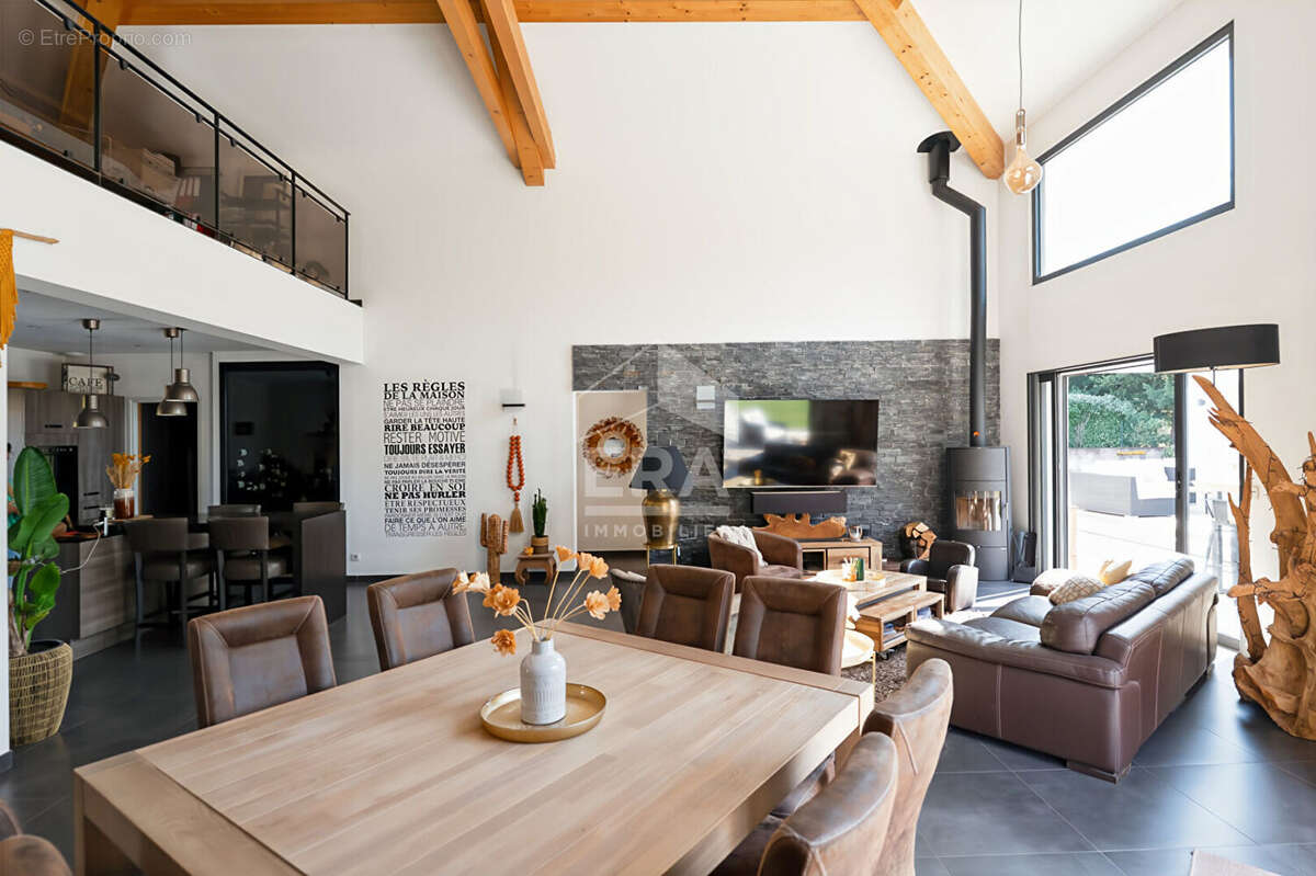 Maison à CABRIES