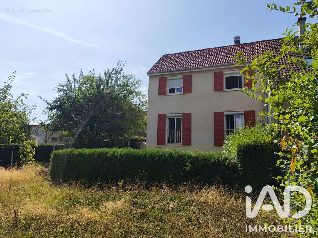 Maison 90 m² à Valentigney  - photo 3