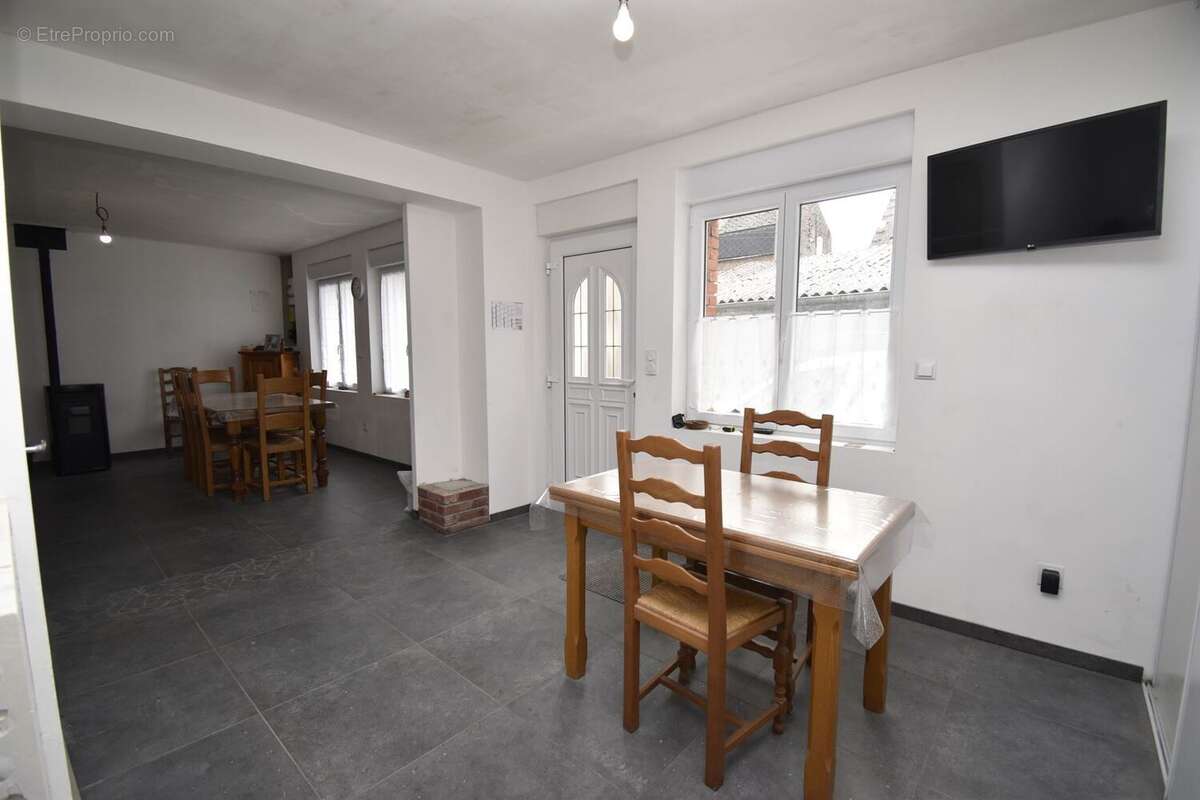 Maison 90 m² à Quievy  - photo 2