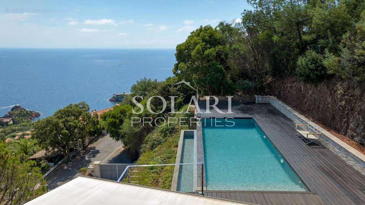 Villa avec vue mer panoramique secteur Le Trayas - photo 4