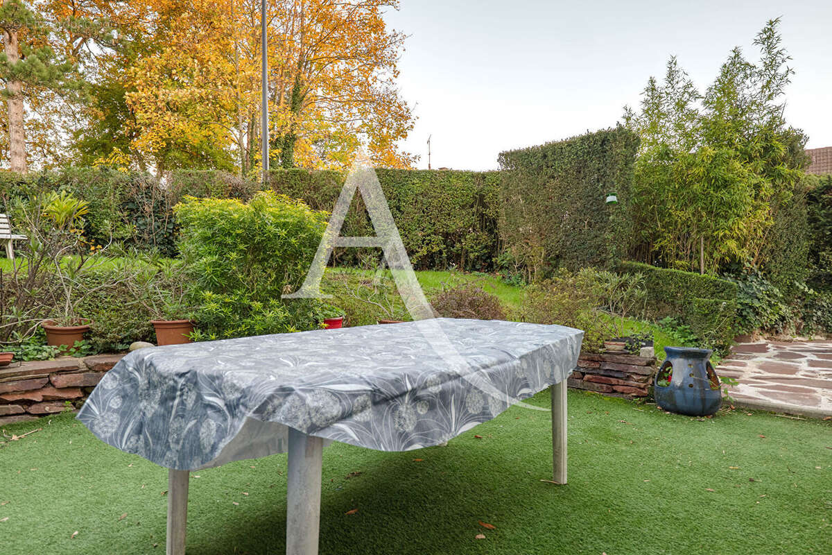 Maison à LIMEIL-BREVANNES