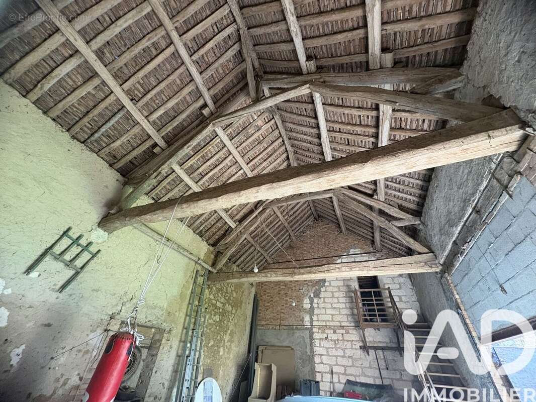 Photo 4 - Maison à LIXY