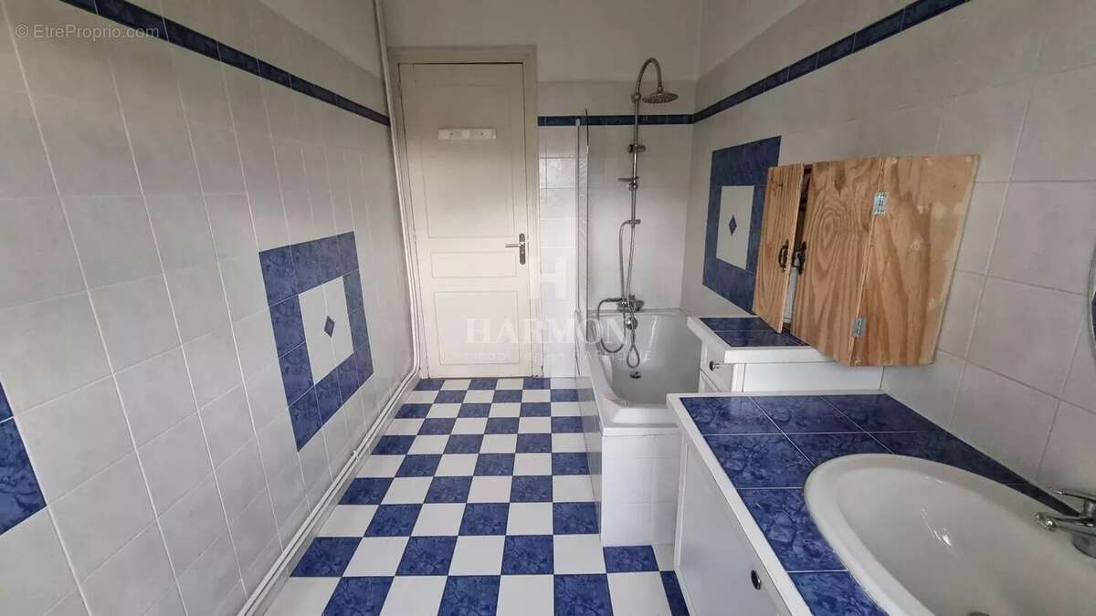 Maison à OLORON-SAINTE-MARIE