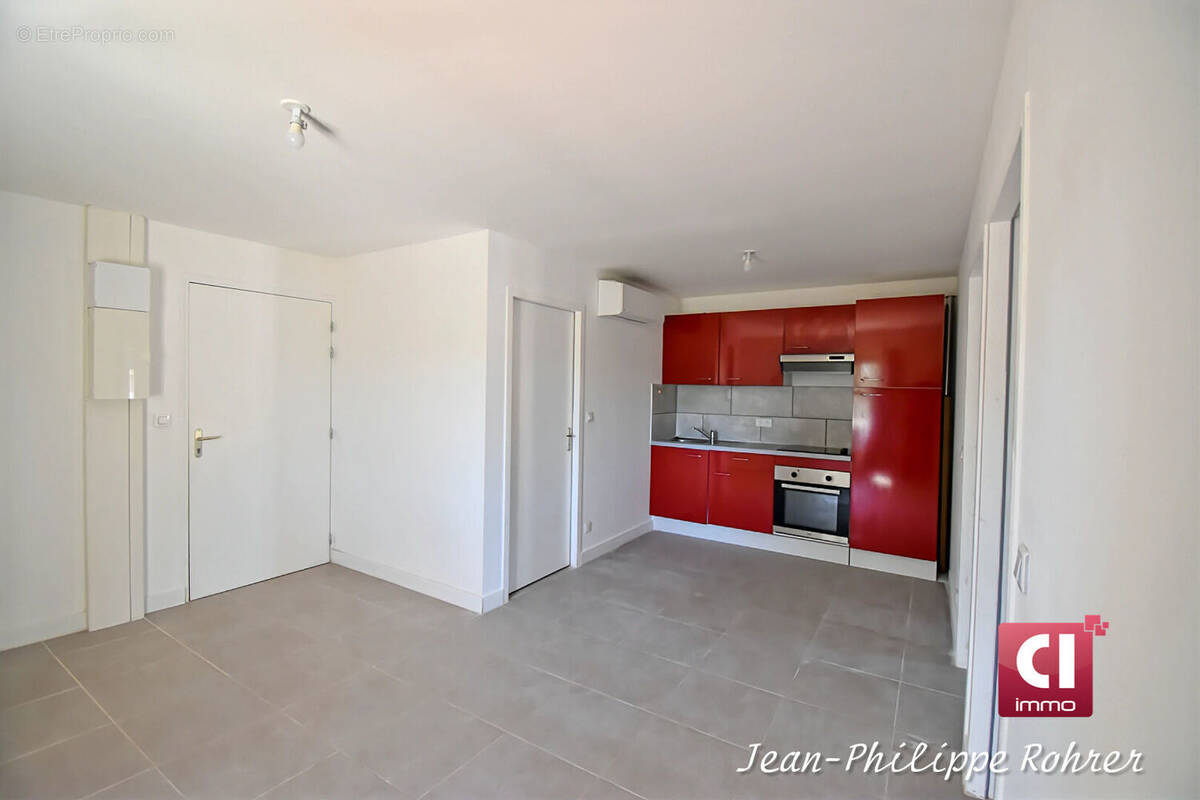 Appartement à BESSE-SUR-ISSOLE