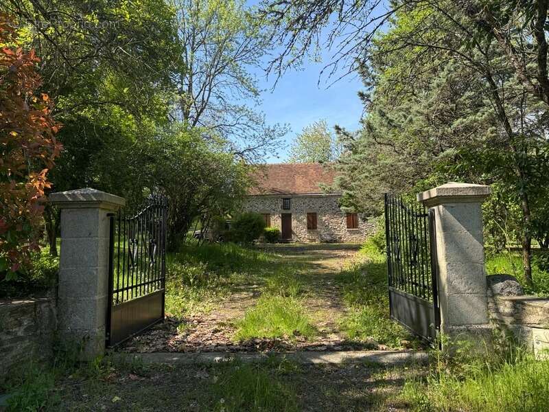 Maison à FRESSELINES