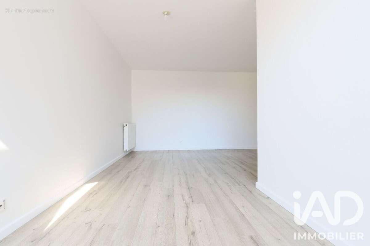 Appartement 31 m² à Drancy  - photo 7