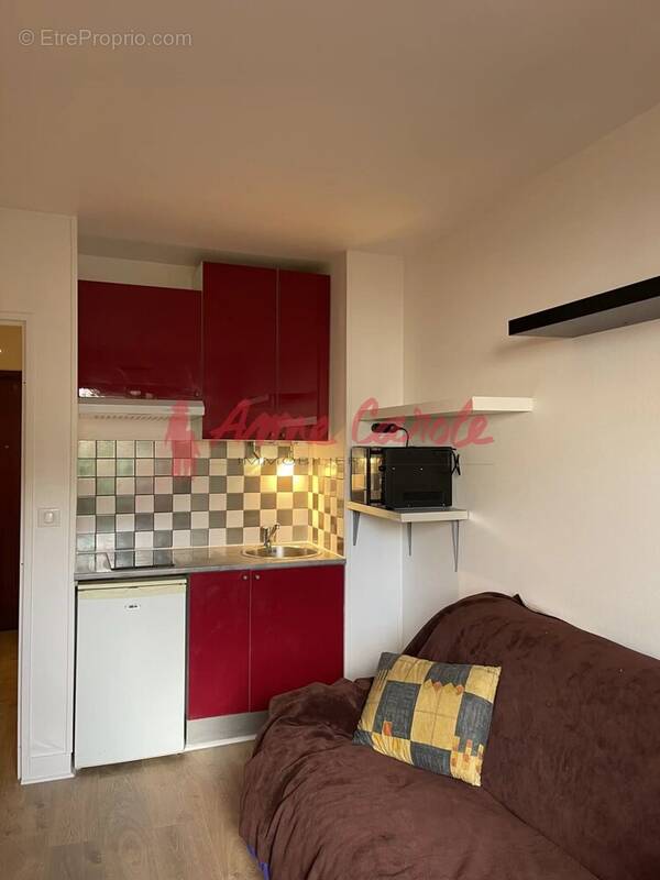 Appartement à PARIS-20E