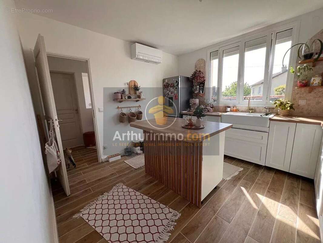 Maison à GRETZ-ARMAINVILLIERS