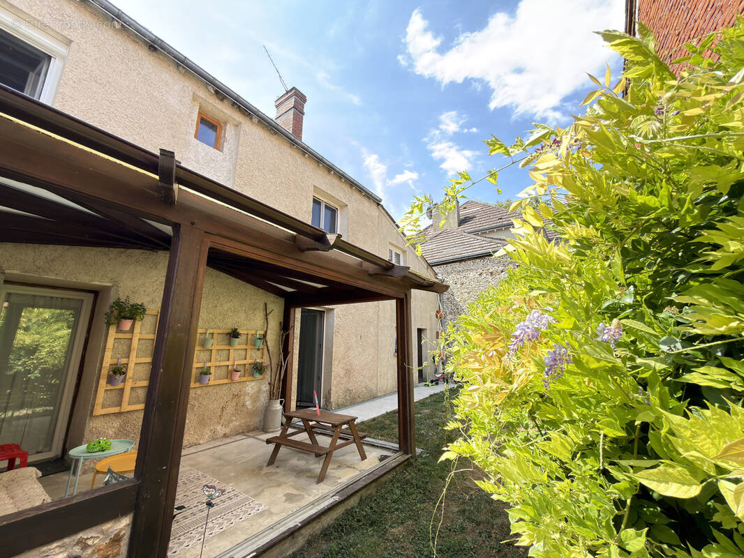 Maison de ville 4 chambres - ablis proche - photo 1