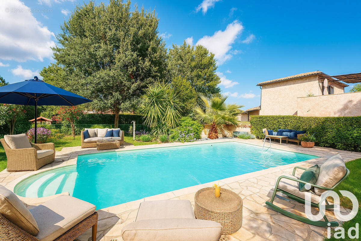 Photo 1 - Maison à LE ROURET