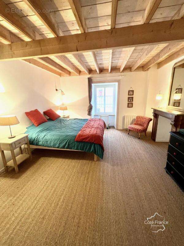 Maison à FERMANVILLE