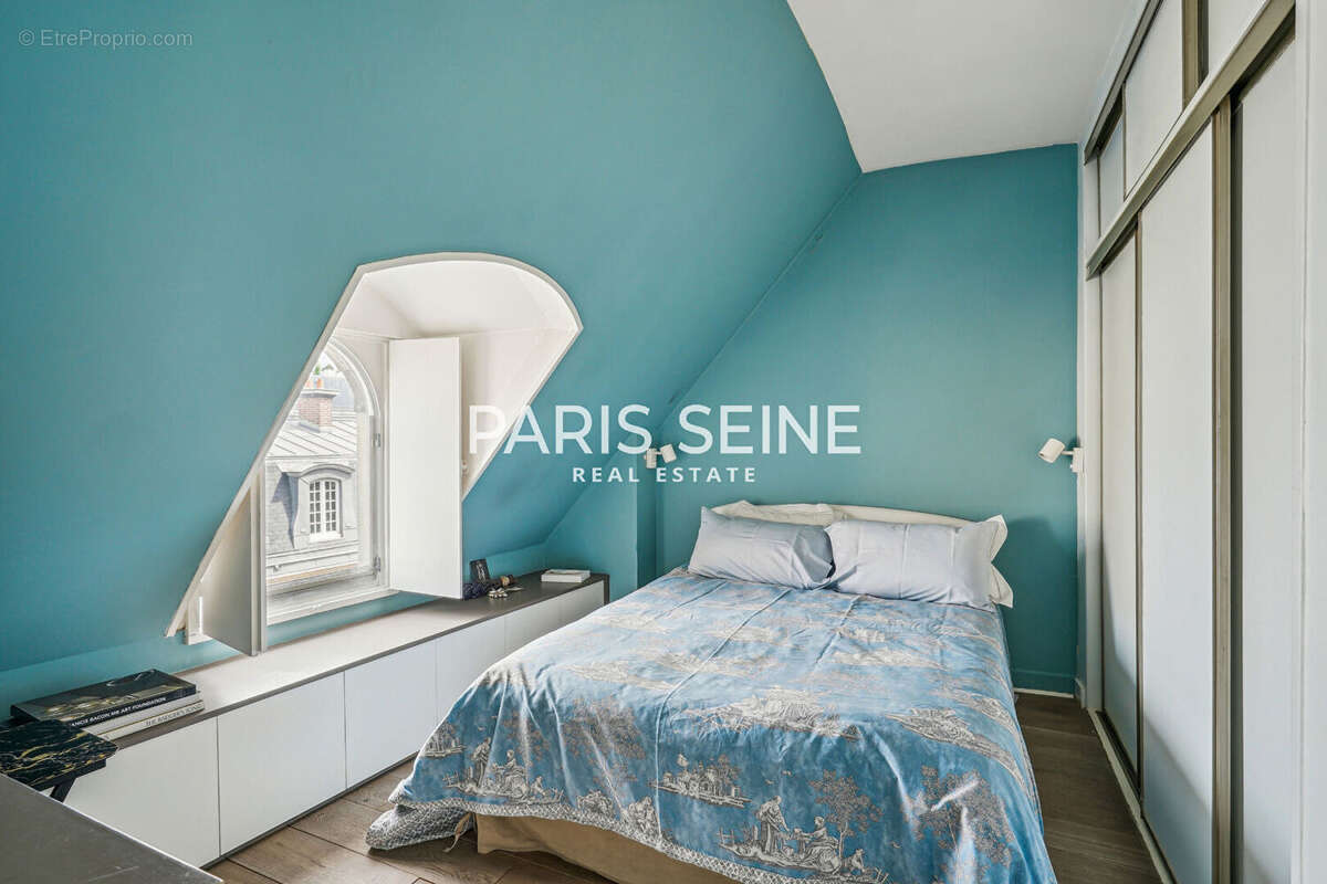 Appartement à PARIS-6E