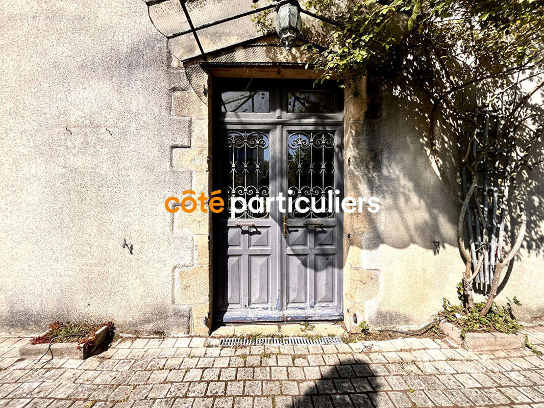 Maison à LE POIRE-SUR-VIE