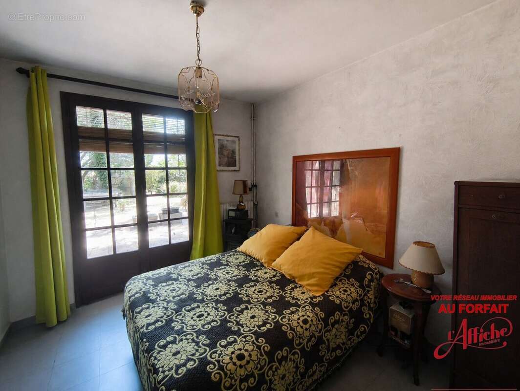 Maison T4 de 102 m² sur un beau terrain de plus de 1 900 m² - photo 9