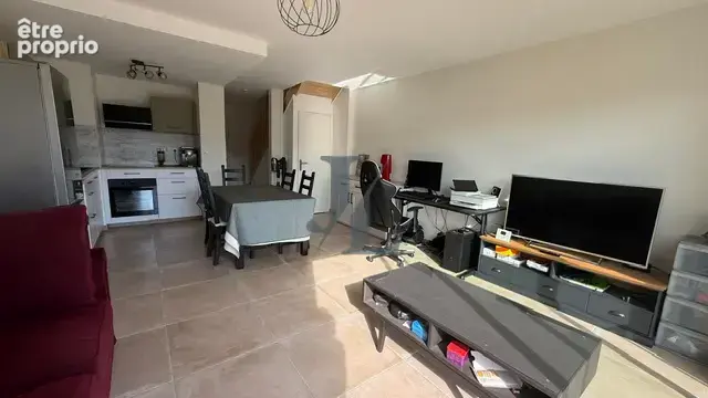 Appartement récent en duplex avec jardin - photo 6