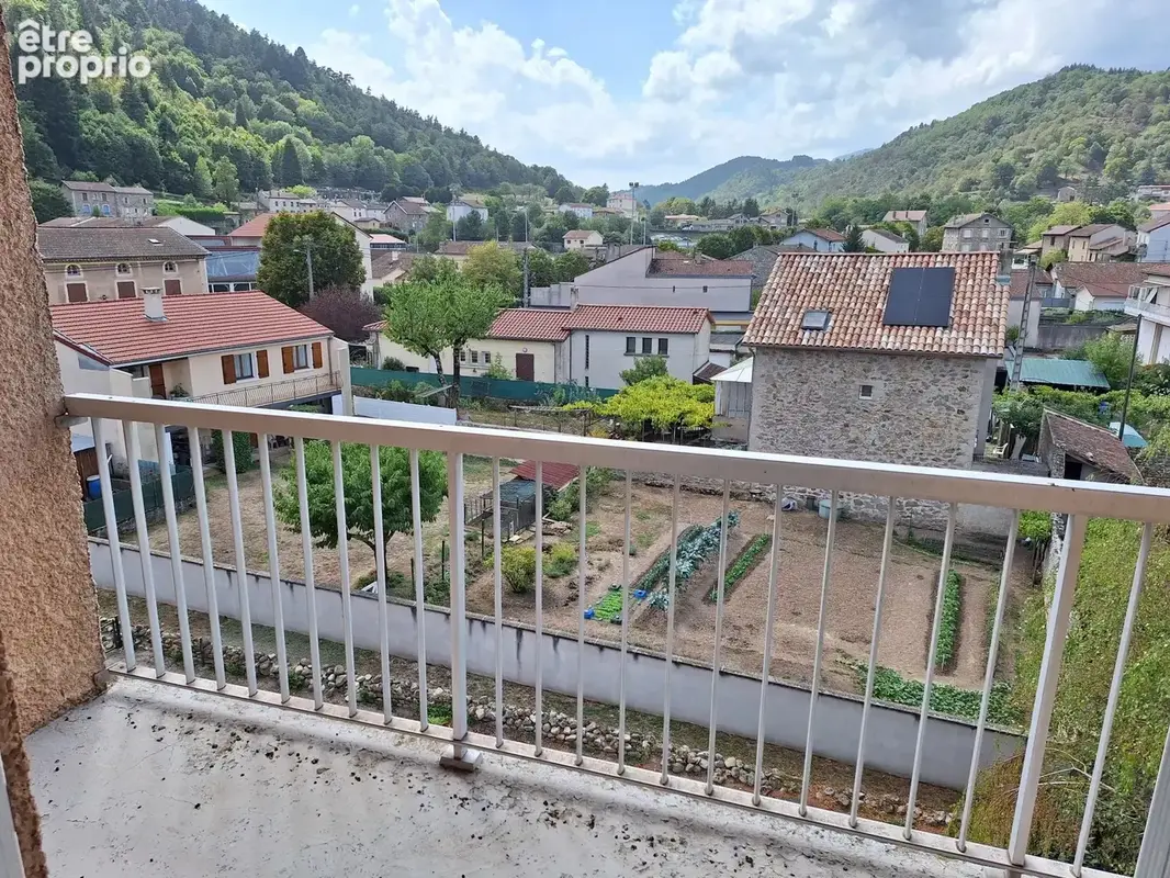 Bel appartement spacieux de 95 m² à Lamastre - photo 2