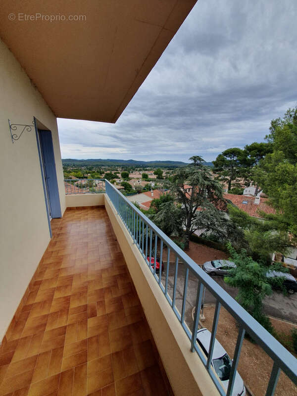 Appartement à LA FARLEDE