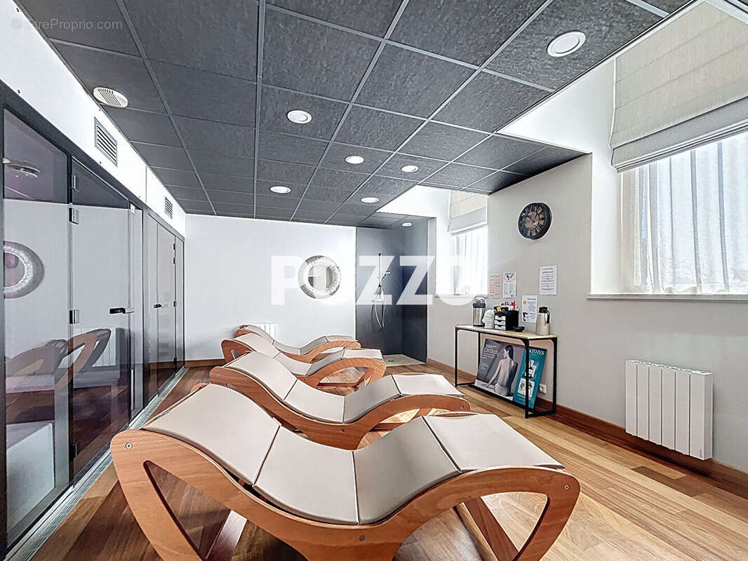 Commerce à BARNEVILLE-CARTERET