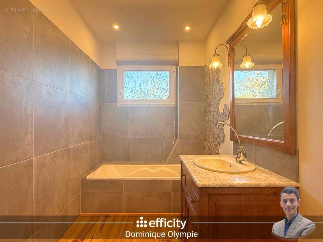 Maison à LEZARDRIEUX