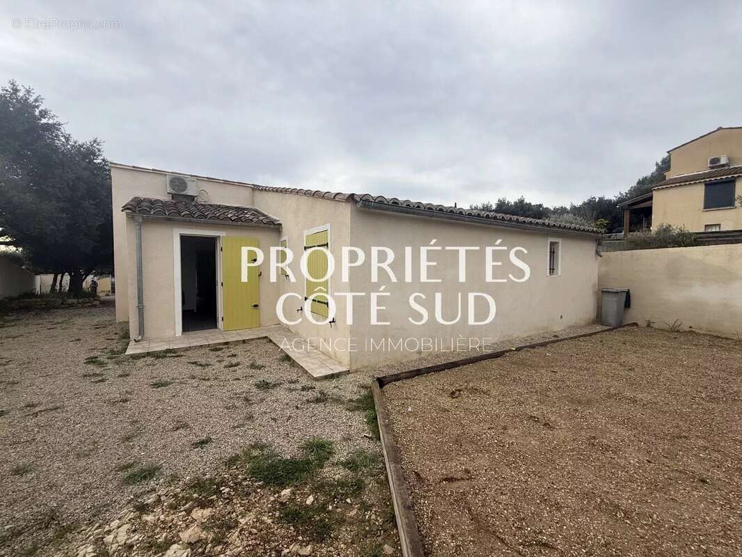 Maison à LES ANGLES