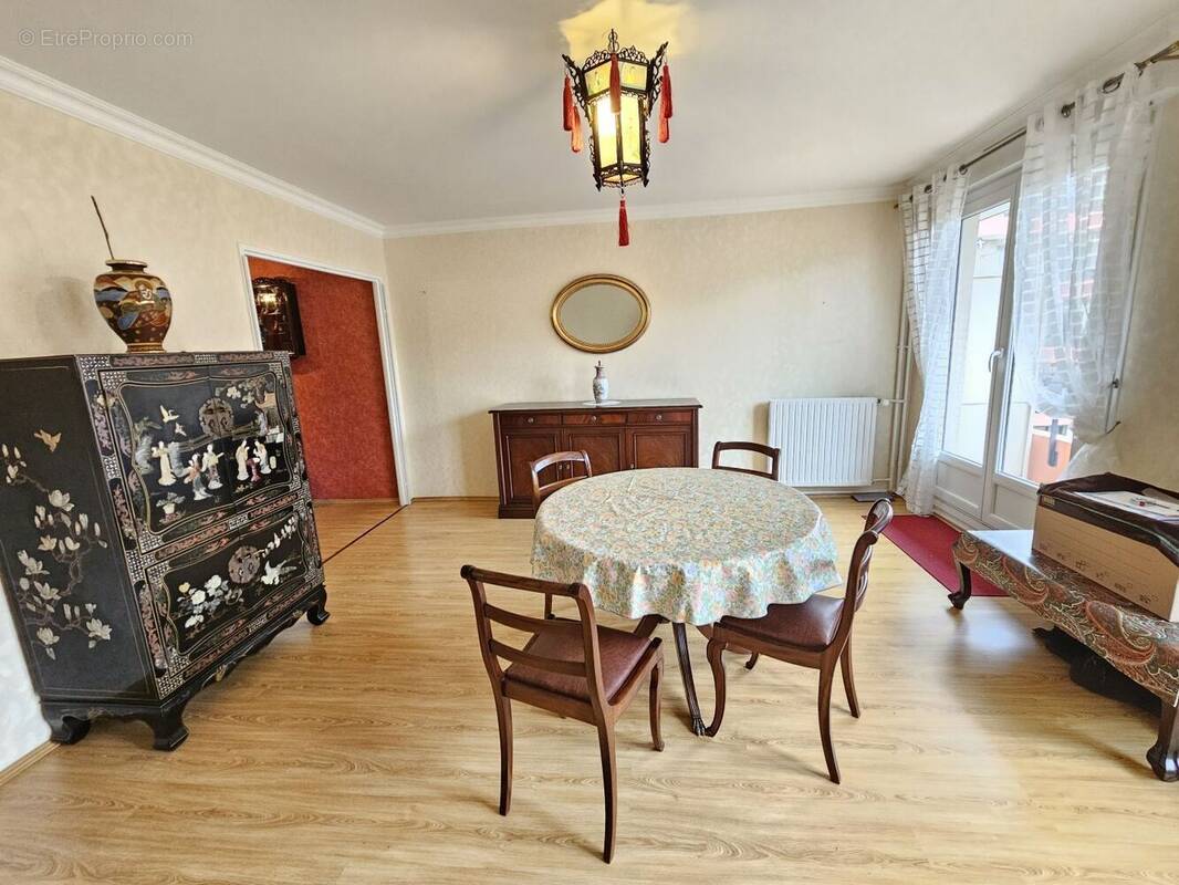 Appartement à SENS