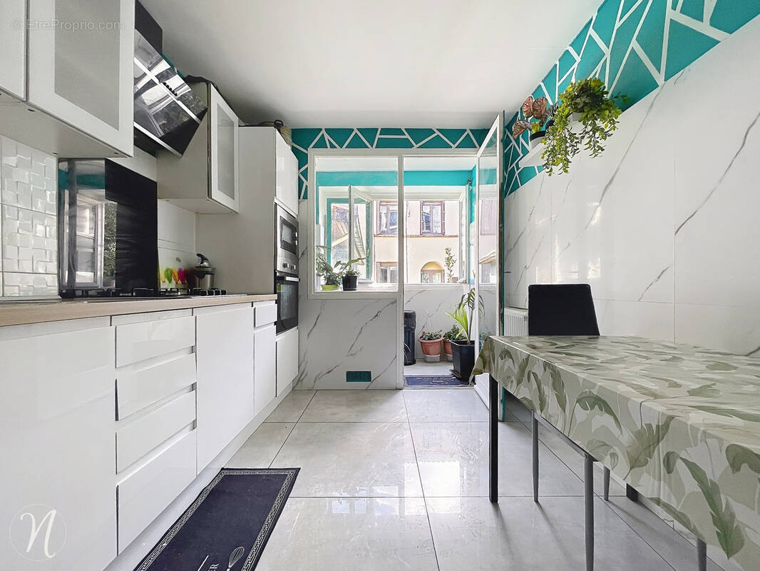 Appartement à SAINT-ETIENNE