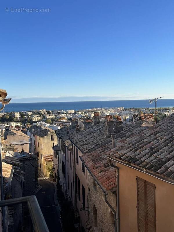 Appartement à CAGNES-SUR-MER