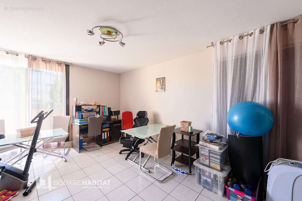 Appartement à COLOMIERS