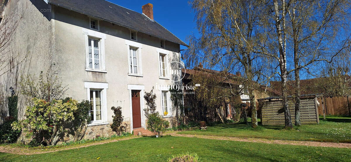 Maison à VERNEUIL-SUR-VIENNE