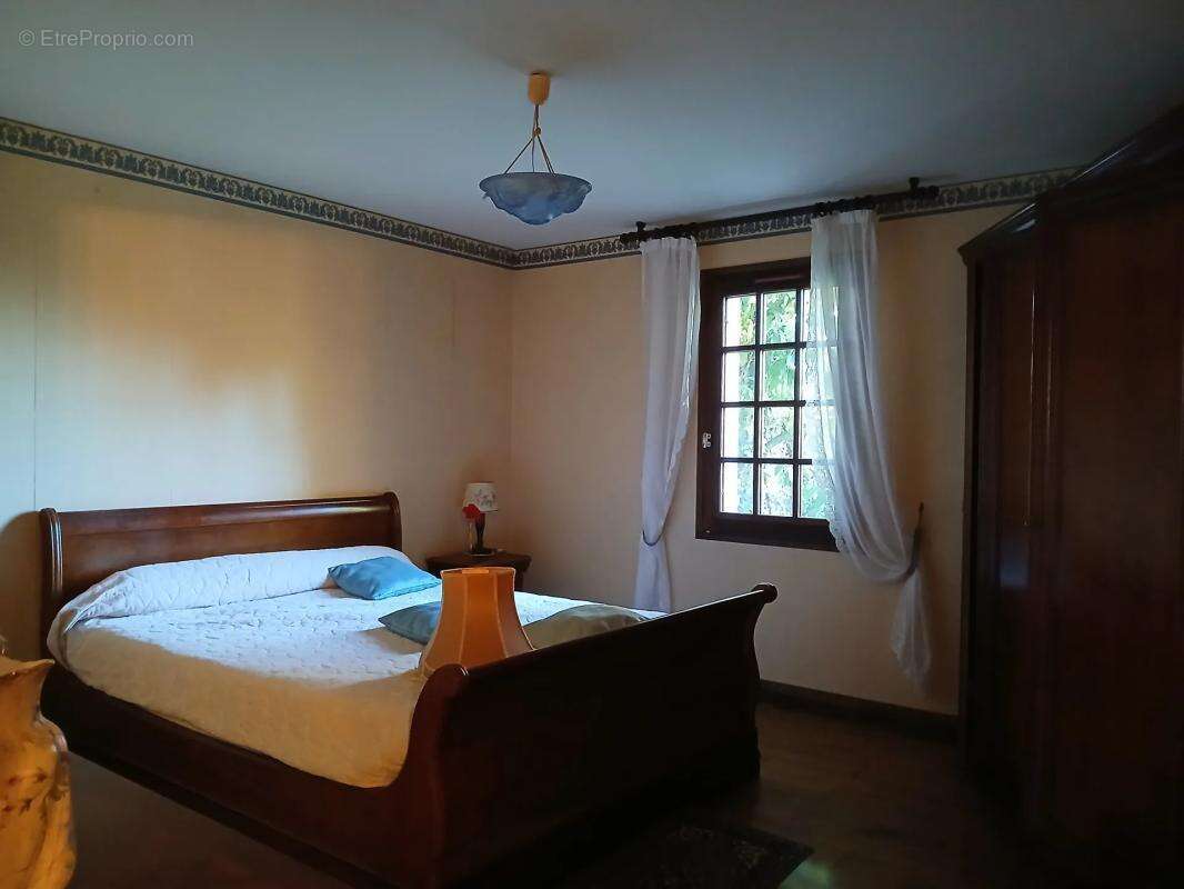 Maison à MONTCHAUDE