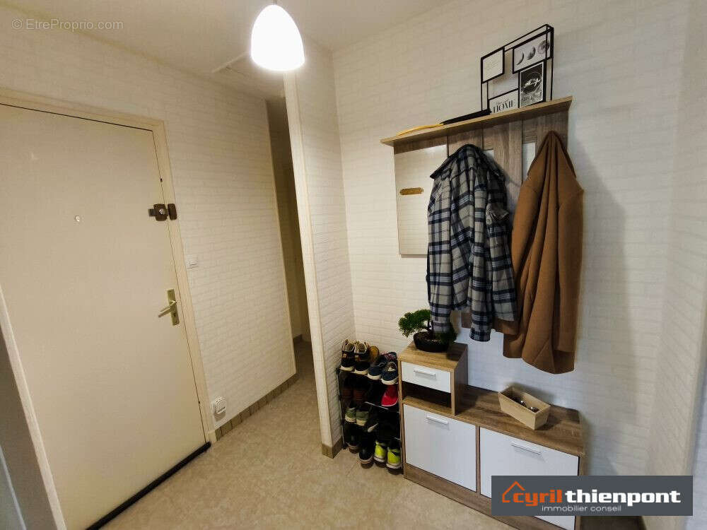 Appartement à FEUQUIERES-EN-VIMEU