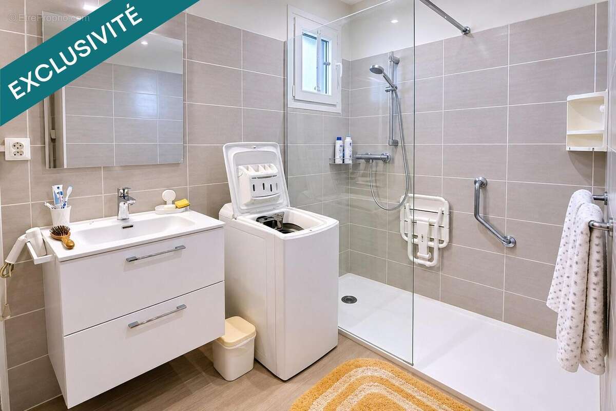 Photo 4 - Appartement à SAINT-BONNET-DE-MURE