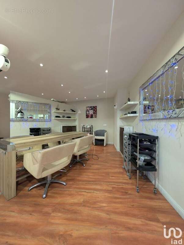 Photo 3 - Commerce à TOULON