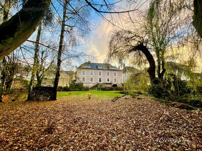 Maison à THIRON-GARDAIS