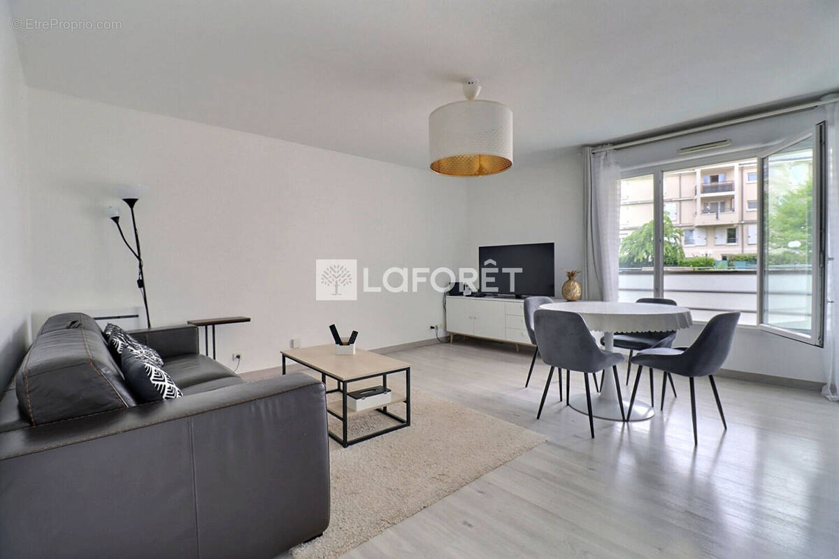 Appartement à VITRY-SUR-SEINE