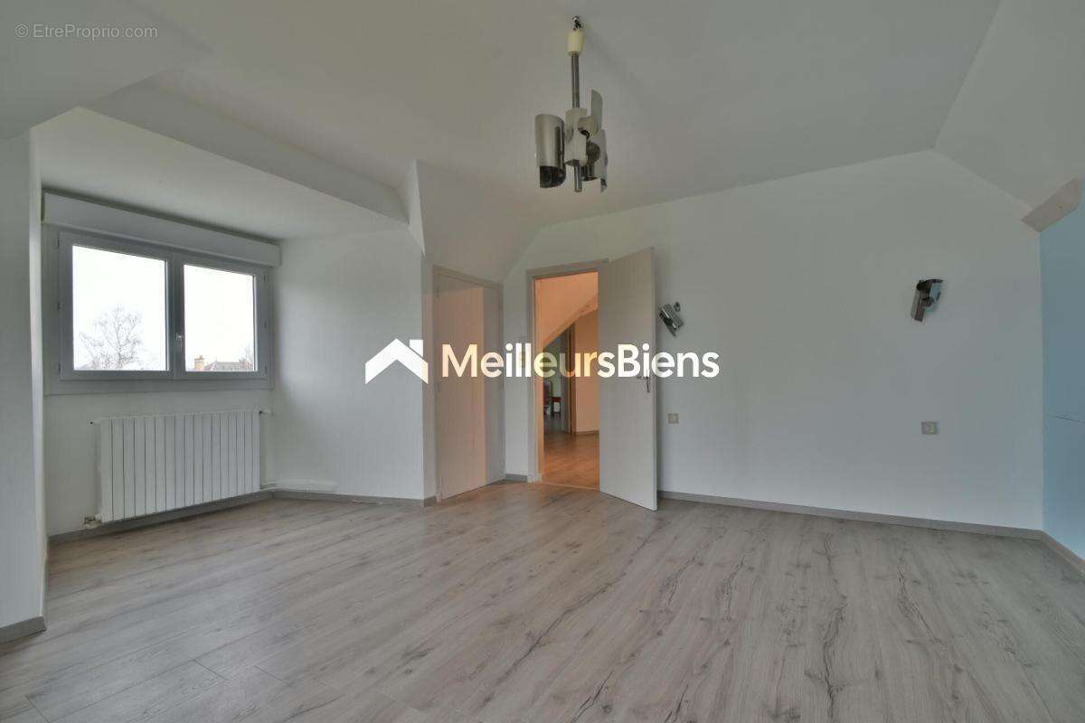 Maison à LUSIGNY-SUR-BARSE