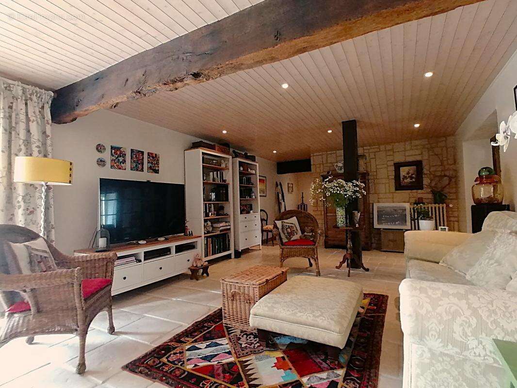 Maison à MAISONTIERS