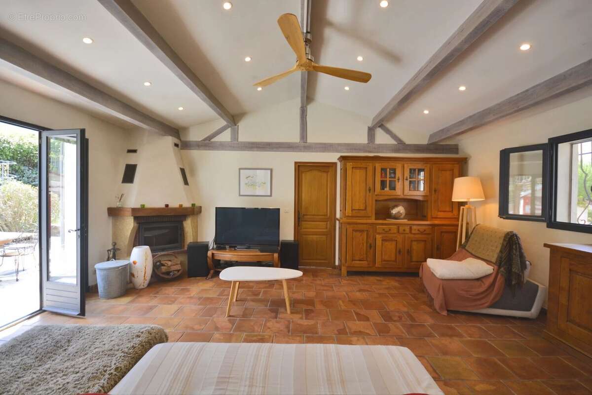 Maison à MOUANS-SARTOUX