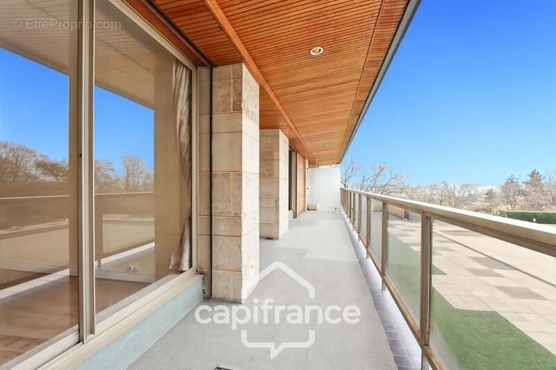 Appartement à SAINT-CLOUD