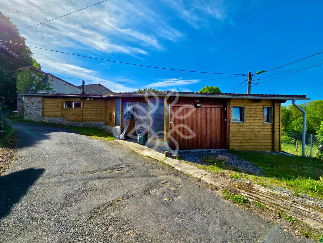 Maison à SAINT-GERMAIN-L&#039;HERM