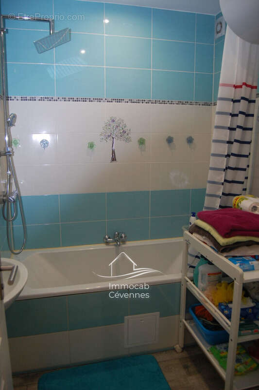 Appartement à BESSEGES