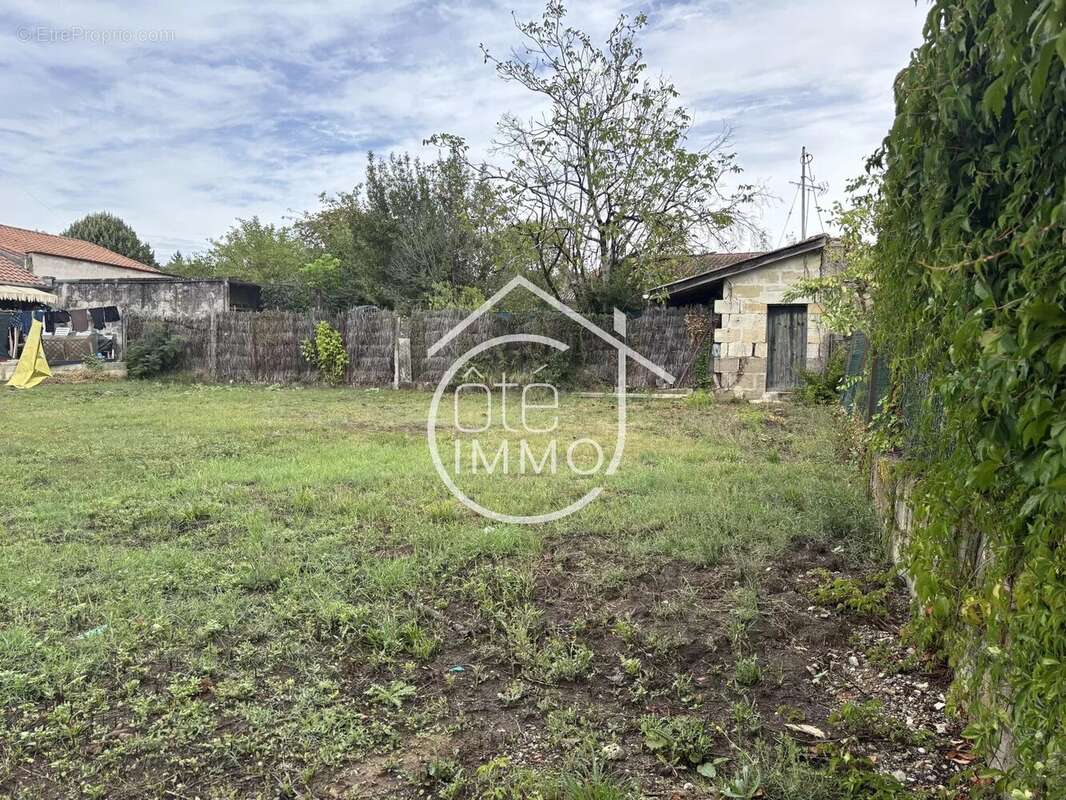 Castillon la Bataille : Terrain constructible - photo 3