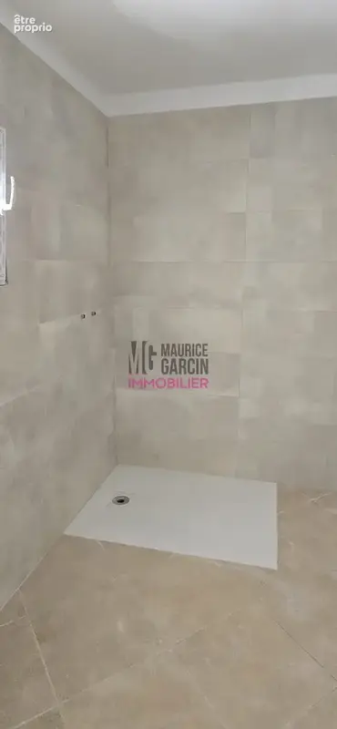 Maison 6 pièces 112 m² à vendre à Rochefort-Du-Gard (30650) - photo 9