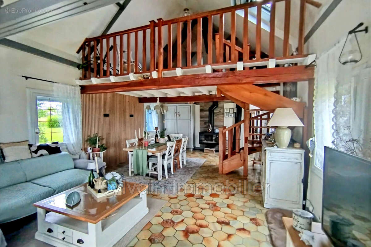 Maison à FOUCARMONT