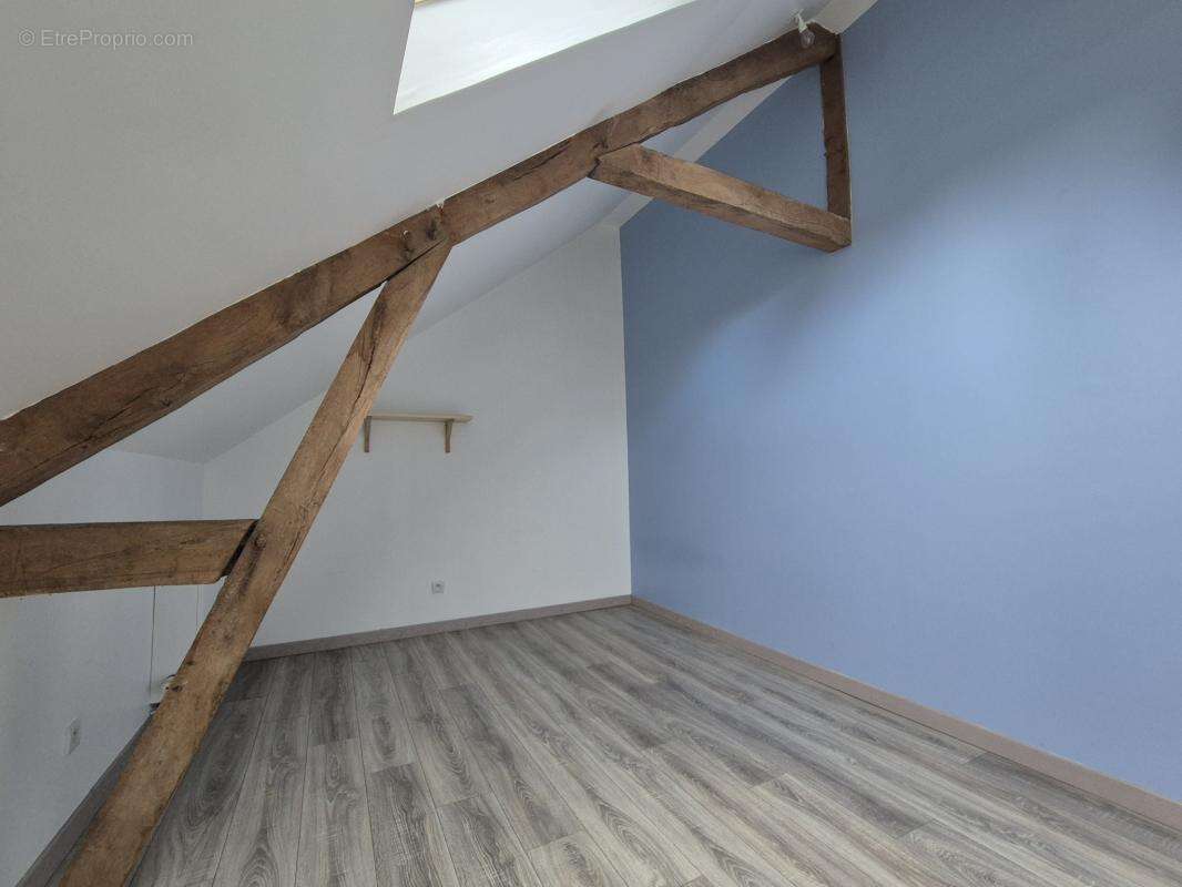 Maison à SAINT-AUBIN-DU-CORMIER