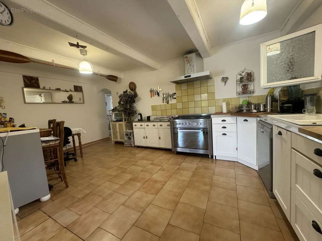 Maison à SIX-FOURS-LES-PLAGES