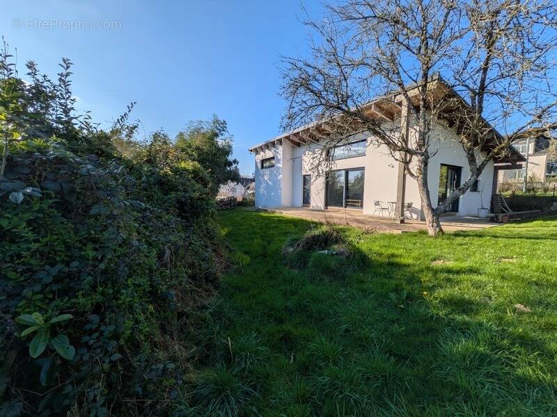 Maison à LANGOELAN