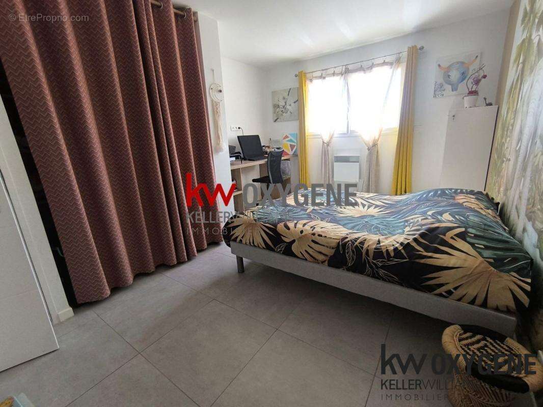 Appartement à TRESSERRE