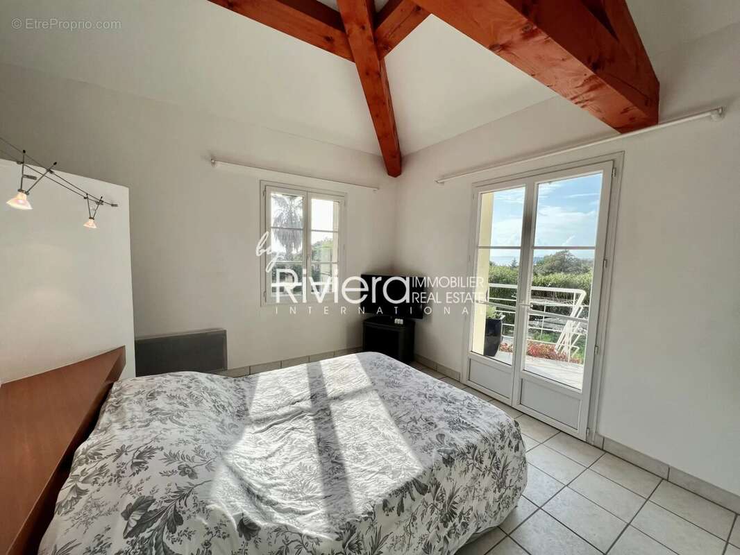 Maison à LA CROIX-VALMER