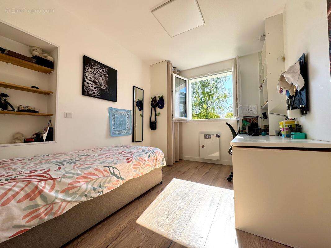 Maison à MAROLLES-EN-HUREPOIX